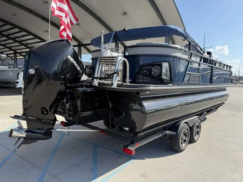 Slide: The Image of Ranger Reata 2300LS Tritoon 2020 - 16