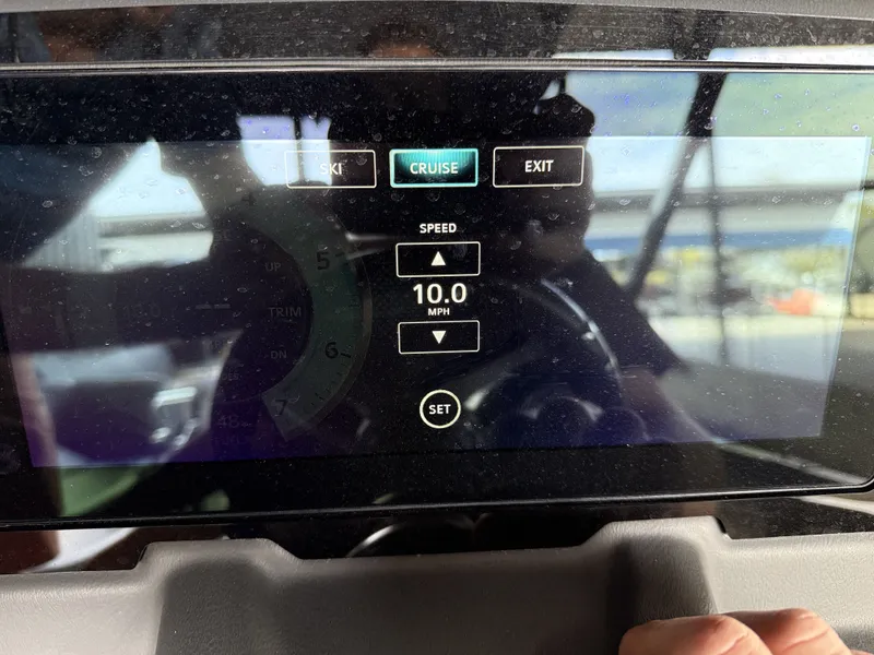 Slide: The Image of Ranger Reata 2300LS Tritoon 2020 - 26