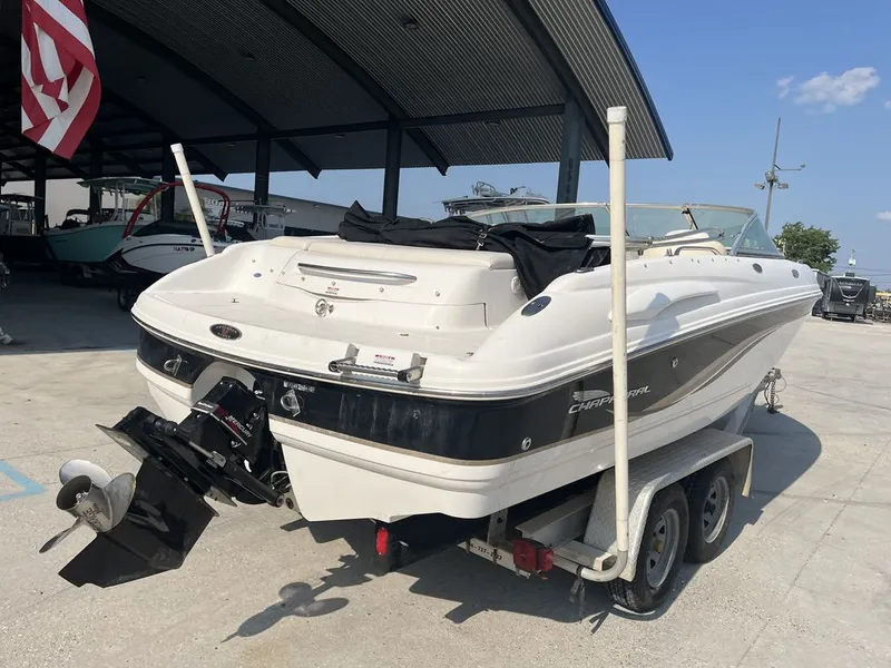 Slide: The Image of Chaparral 220 SSi 2002 - 3