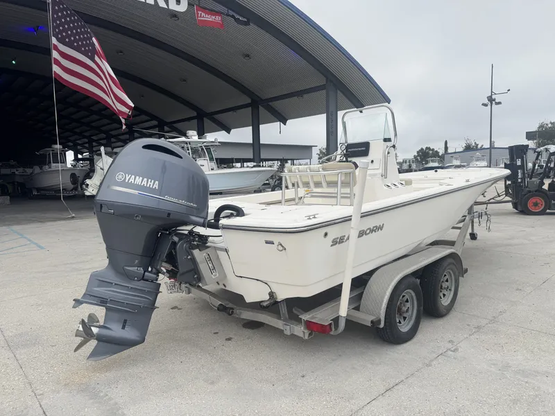 Slide: The Image of Sea Born FX22 Bay 2018 - 10