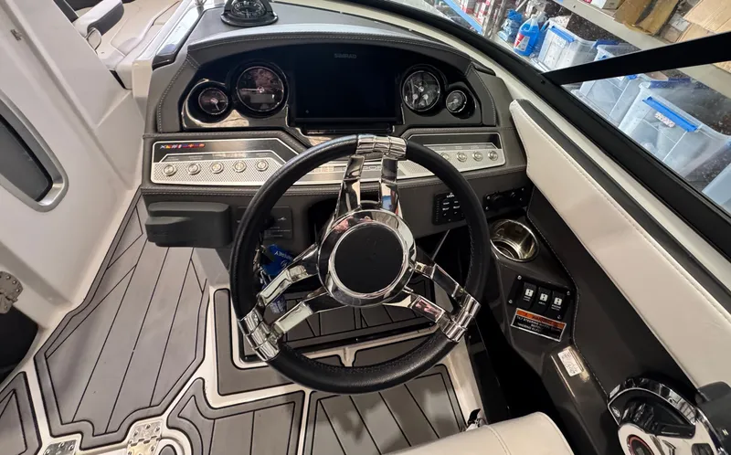 Slide: The Image of Monterey 278 2023 - 13