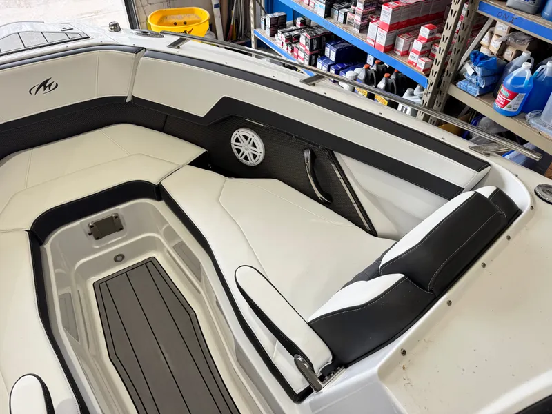 Slide: The Image of Monterey 278 2023 - 3