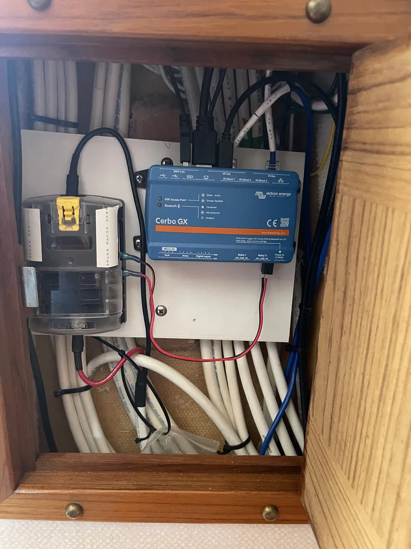 Slide: The Image of Electrical system in Ranger Tugs R-31 CB boat, 2022 model. - 17