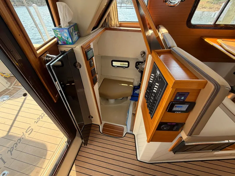 Slide: The Image of Interior of 2022 Ranger Tugs R-31 CB yacht. - 37