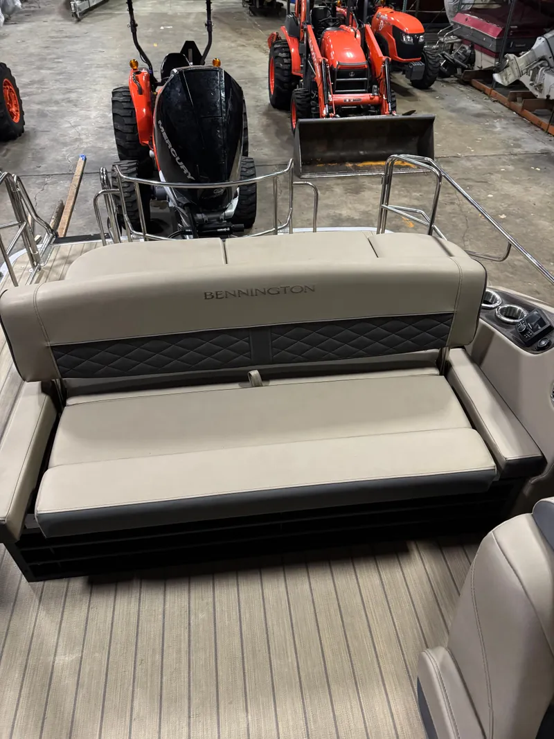 Slide: The Image of Bennington 23LTSBAST 2022 - 14