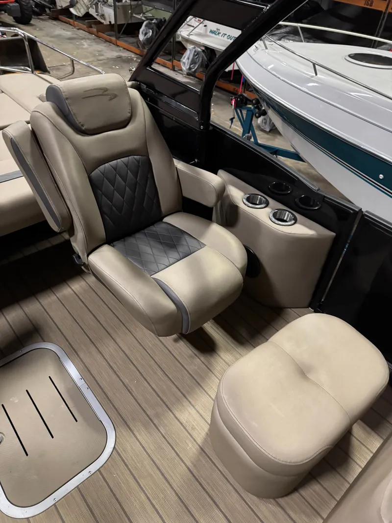 Slide: The Image of Bennington 23LTSBAST 2022 - 17