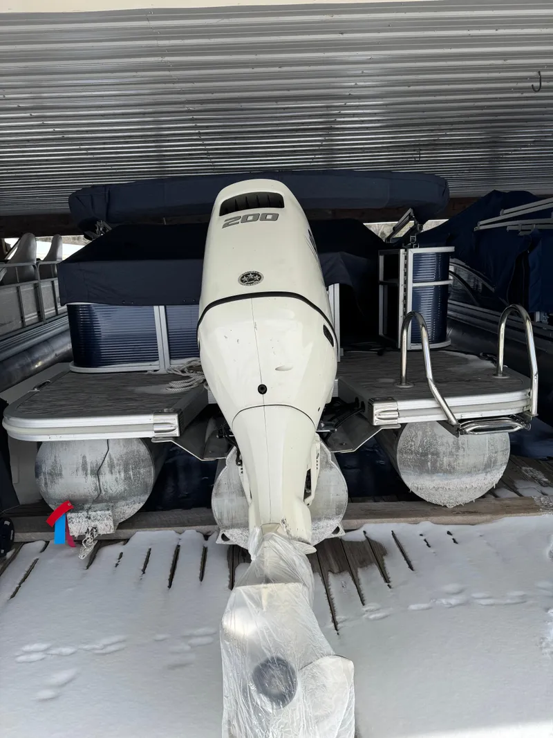 Slide: The Image of Bennington 23SBRX 2020 - 3