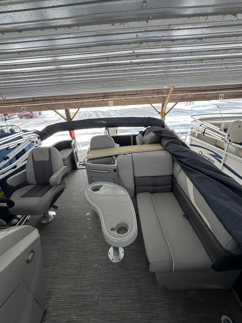 Slide: The Image of Bennington 23SBRX 2020 - 7