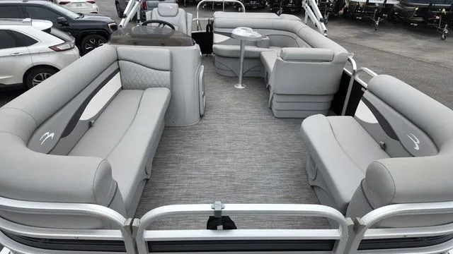 Slide: The Image of Bennington 20 SLV 2021 - 10