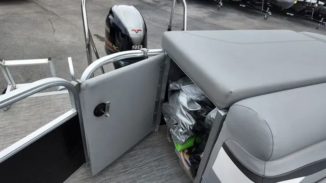 Slide: The Image of Bennington 20 SLV 2021 - 17