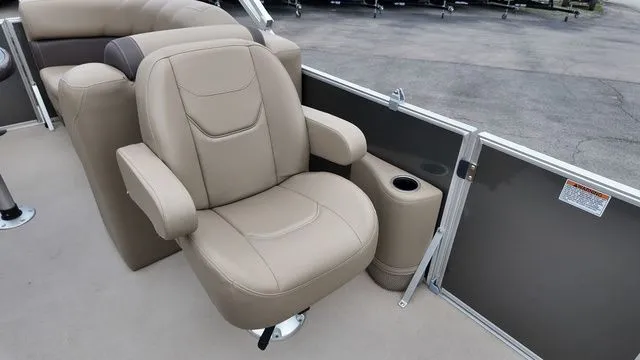 Slide: The Image of Sylvan 8524 Mirage LZ 2023 - 16