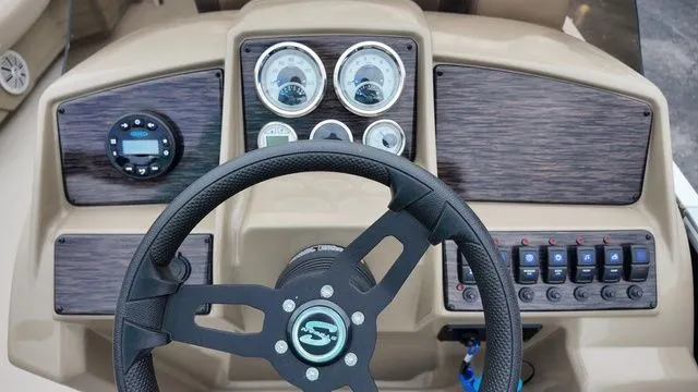 Slide: The Image of Sylvan 8524 Mirage LZ 2023 - 20