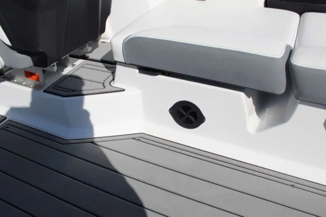 Slide: The Image of Nautique Super Air Nautique GS22 2026 - 26