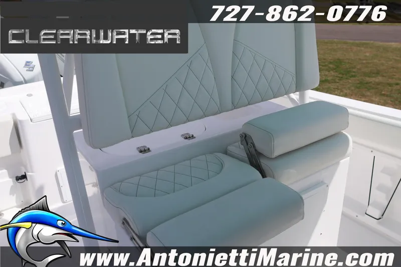 Slide: The Image of 2026 Clearwater 2800 CC boat seating with diamond stitching, featured by Antonietti Marine. - 18