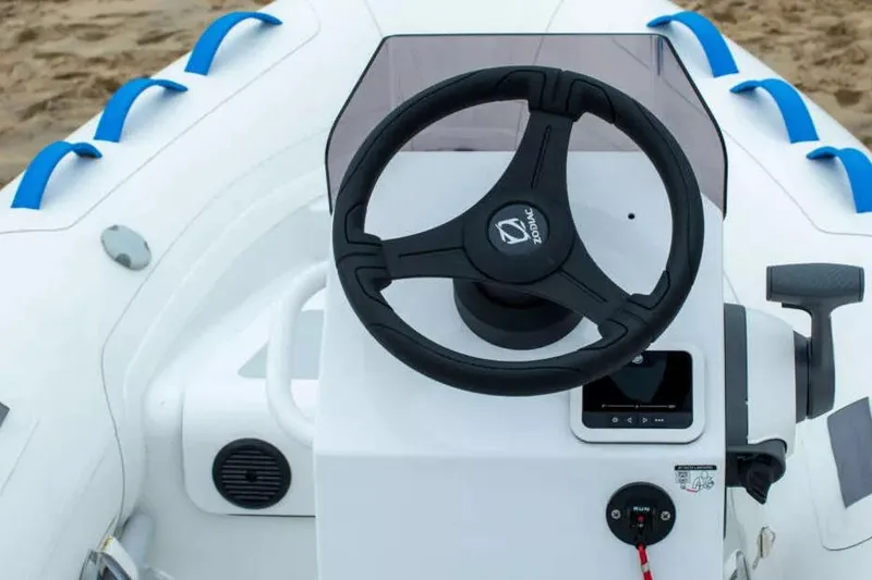 Slide: The Image of Manufacturer Provided Image: Manufacturer Provided Image: Manufacturer Provided Image: Manufacturer Provided Image - 4