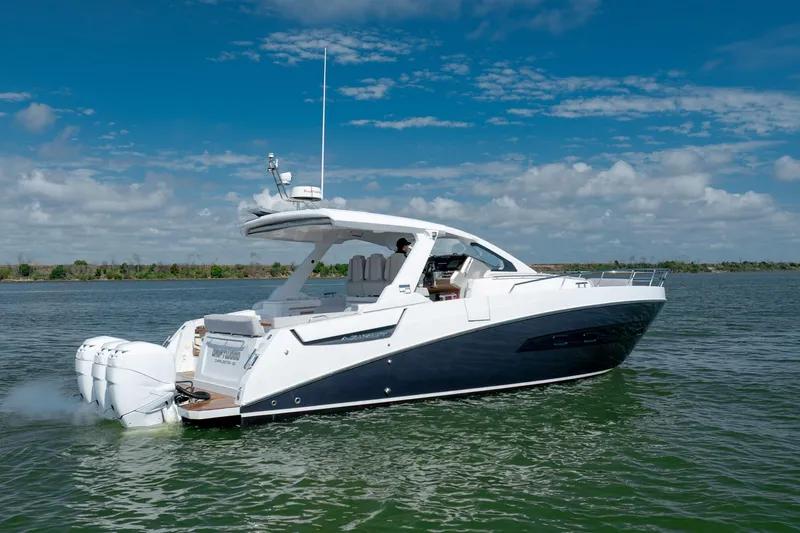 Slide: The Image of 2019 Azimut Verve 40 yacht cruising on a sunny day. - 15