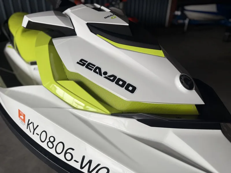 Slide: The Image of Sea-Doo GTI 90 2017 - 4