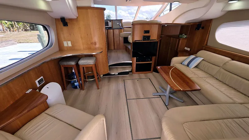 Slide: The Image of Salon Forward - 13