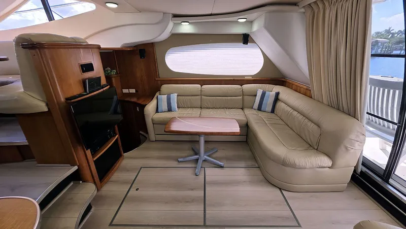 Slide: The Image of Salon Starboard - 15