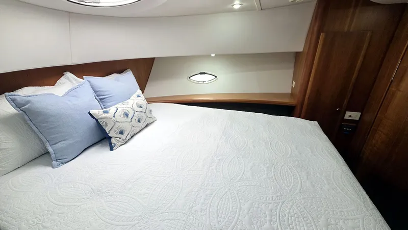 Slide: The Image of Master Stateroom Starboard - 25