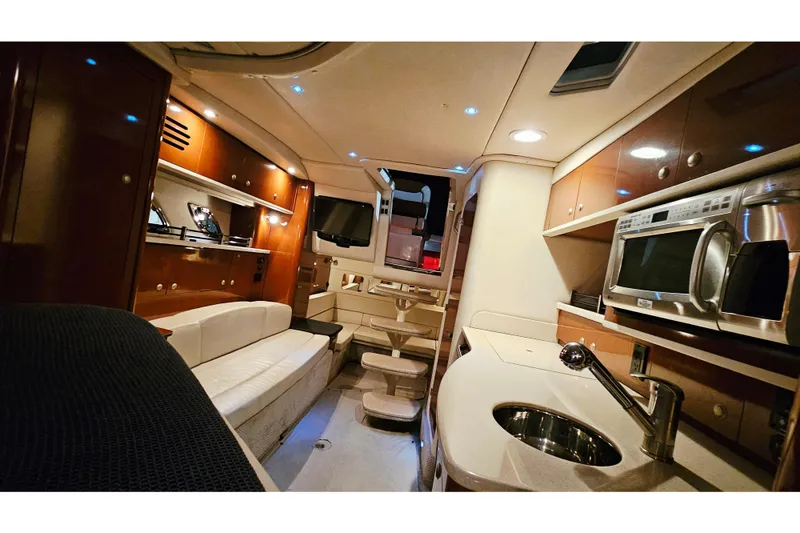 Slide: The Image of Luxurious interior of 2008 Sea Ray Sundancer 310 yacht with modern amenities. - 76
