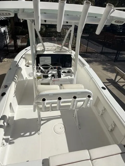 Slide: The Image of Interior view of a 2019 Sea Hunt Ultra 211 boat. - 3