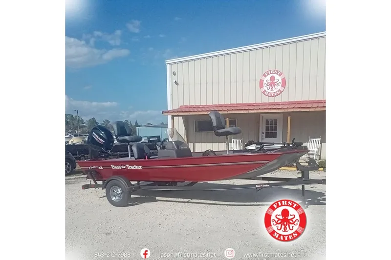 The Image of Tracker Bass Tracker Classic XL 2023 - undefined