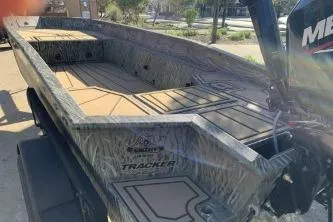 Slide: The Image of Tracker Grizzly 1650 T Prairie Wings Edition 2026 - 10