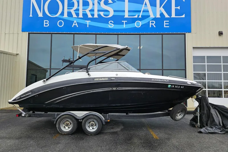 The Image of 2013 Yamaha Boats 242 Limited on trailer at Norris Lake Boat Store. - 1