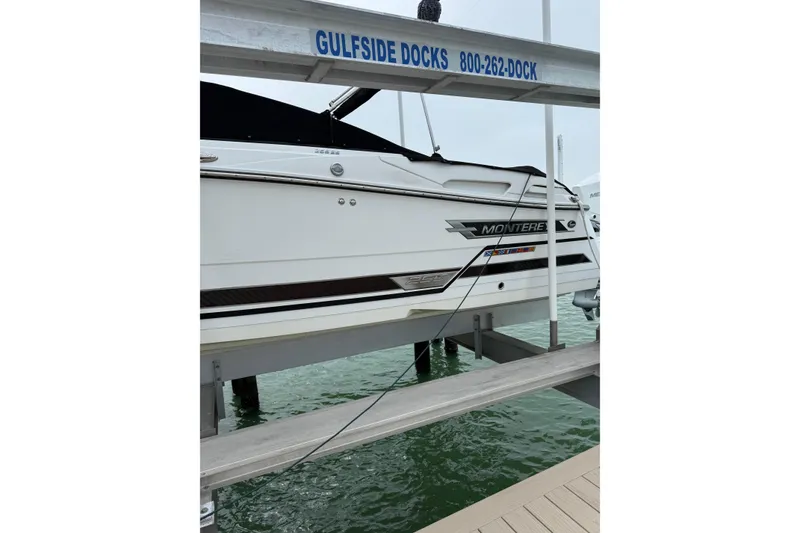 Slide: The Image of 2020 Monterey 255SS Super Sport boat docked at Gulfside Docks. - 4