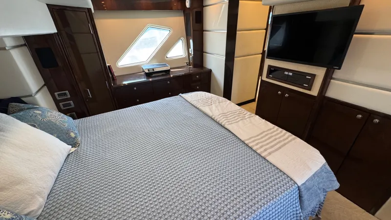 Slide: The Image of Full Beam Owners Stateroom - 69