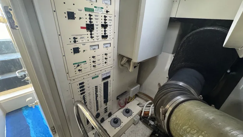 Slide: The Image of Engine Room - 88