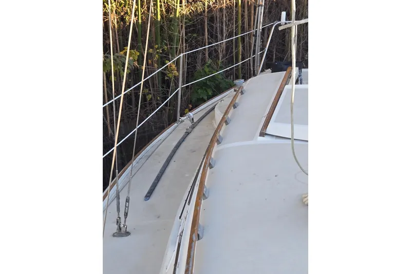 Slide: The Image of 1982 O'Day 28 sailboat deck with rigging and railing. - 6