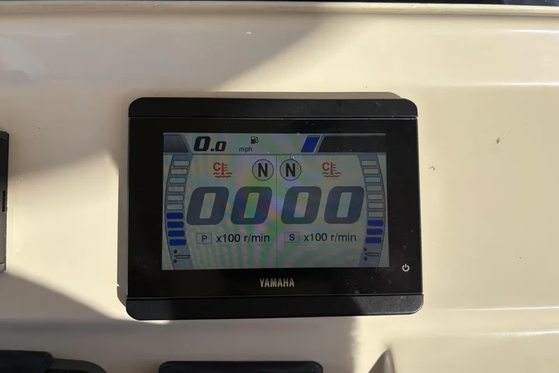 Slide: The Image of Yamaha display on 2023 Scout 277 LXF boat showing speed and RPM. - 27