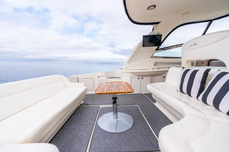 Slide: The Image of Sea Ray Sundancer 460 2003 - 15