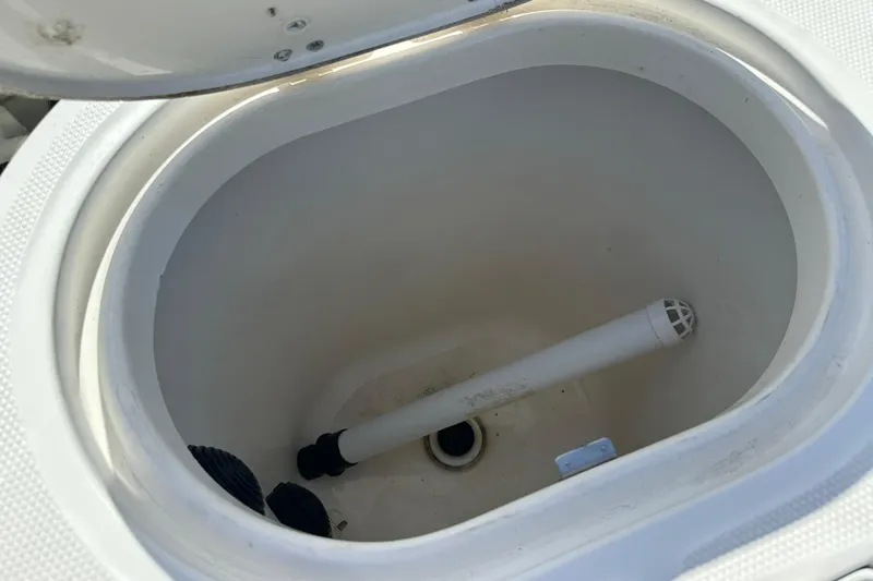 Slide: The Image of Open livewell compartment on 2006 Boston Whaler 285 Conquest boat. - 60