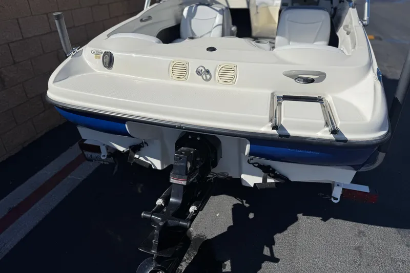 Slide: The Image of 2006 Bayliner 175 XT boat rear view with trailer attachment. - 6