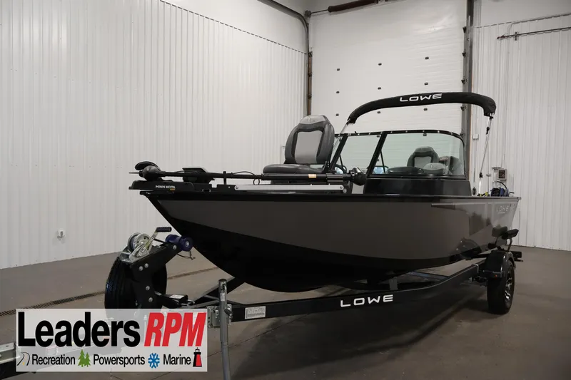 The Image of Lowe Fishing Machine 1775WT 2024 - undefined