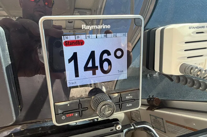 Slide: The Image of Raymarine navigation display on 2013 World Cat 290 DC boat showing 146 degrees. - 34