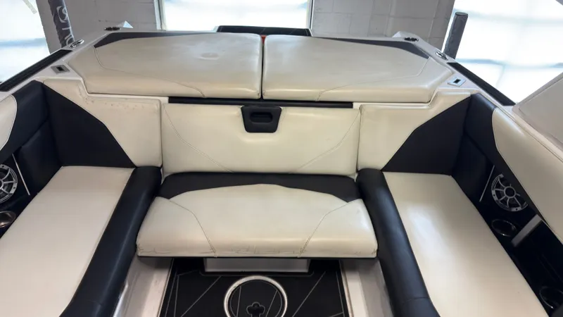 Slide: The Image of ATX 22 Type-S 2020 - 4