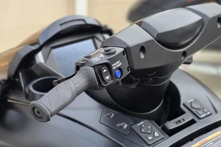 Slide: The Image of 2026 Yamaha WaveRunner FX Limited SVHO handlebar controls and dashboard close-up. - 19