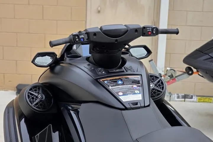 Slide: The Image of 2026 Yamaha WaveRunner FX Limited SVHO, sleek black design, advanced controls, and premium features. - 21