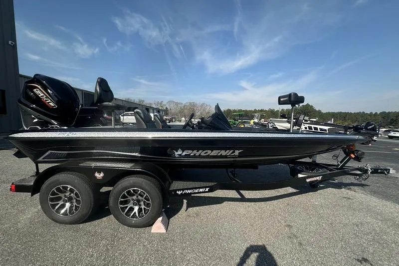 The Image of Phoenix Bass Boat 919 ZXL 2026 - undefined