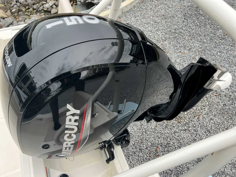 Slide: The Image of Mercury outboard motor on a 2025 Boston Whaler 190 Montauk boat. - 17