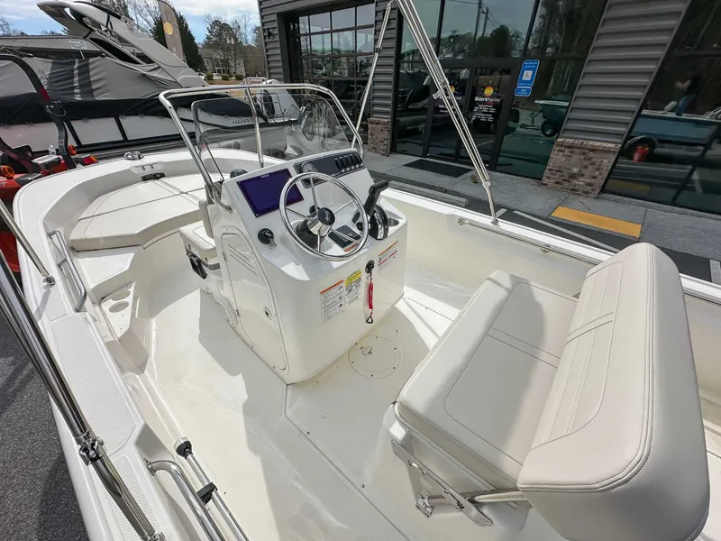 Slide: The Image of Interior view of the 2025 Boston Whaler 170 Montauk boat. - 13