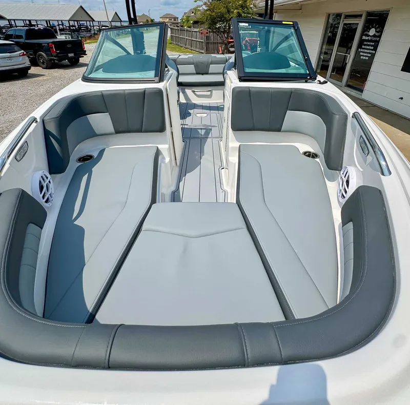 Slide: The Image of Interior of 2026 Chaparral 21 SSi with gray seating. - 12