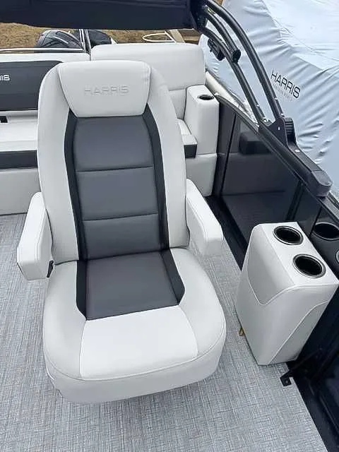 Slide: The Image of Luxurious seating in Harris Cruiser 230 SLDH, Heritage Edition, 2026. - 10