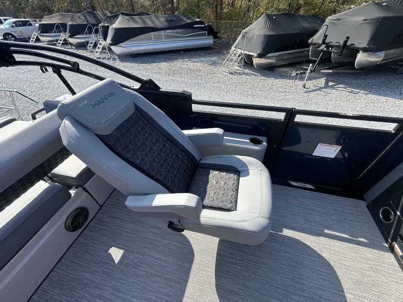 Slide: The Image of Harris Solstice 230 SLDH 2026 boat seat outdoors. - 12
