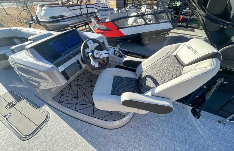 Slide: The Image of Luxurious helm of the 2026 Harris Grand Mariner 230 SLDH. - 16