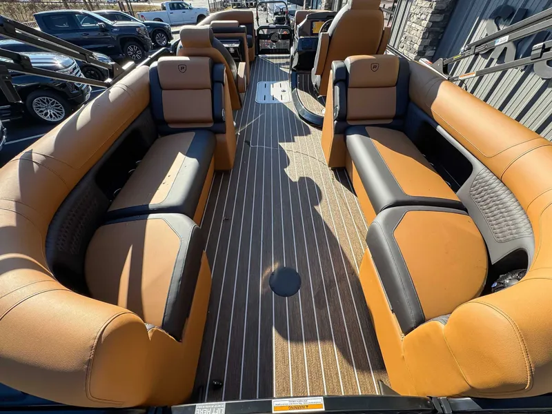 Slide: The Image of Premier Solaris 230 RF 2026 - 8